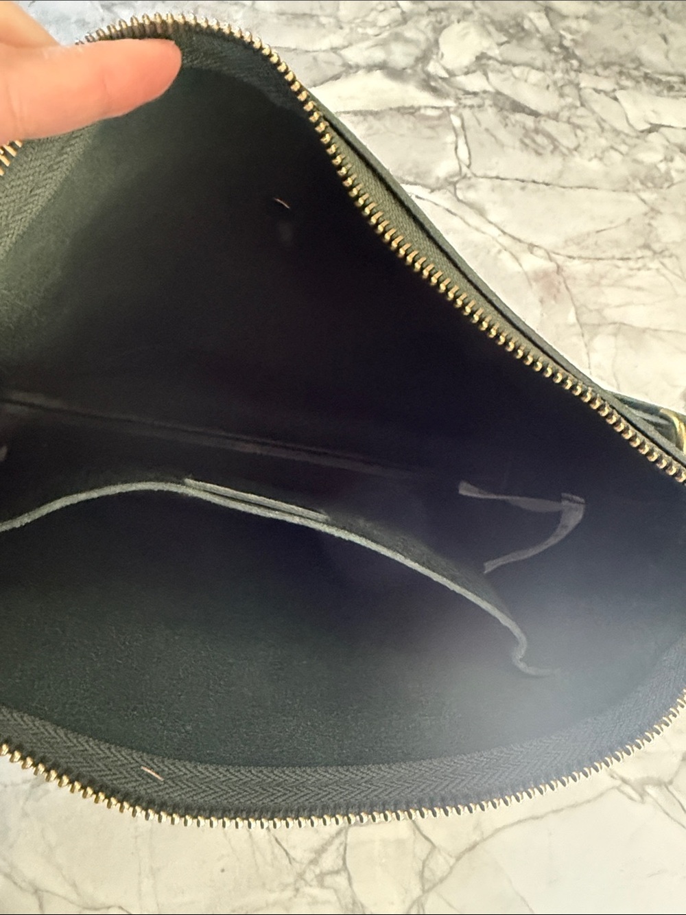 Madewell Zip-Top Transport Crossbody | Muted Olive Leather - Picture 8 of 9